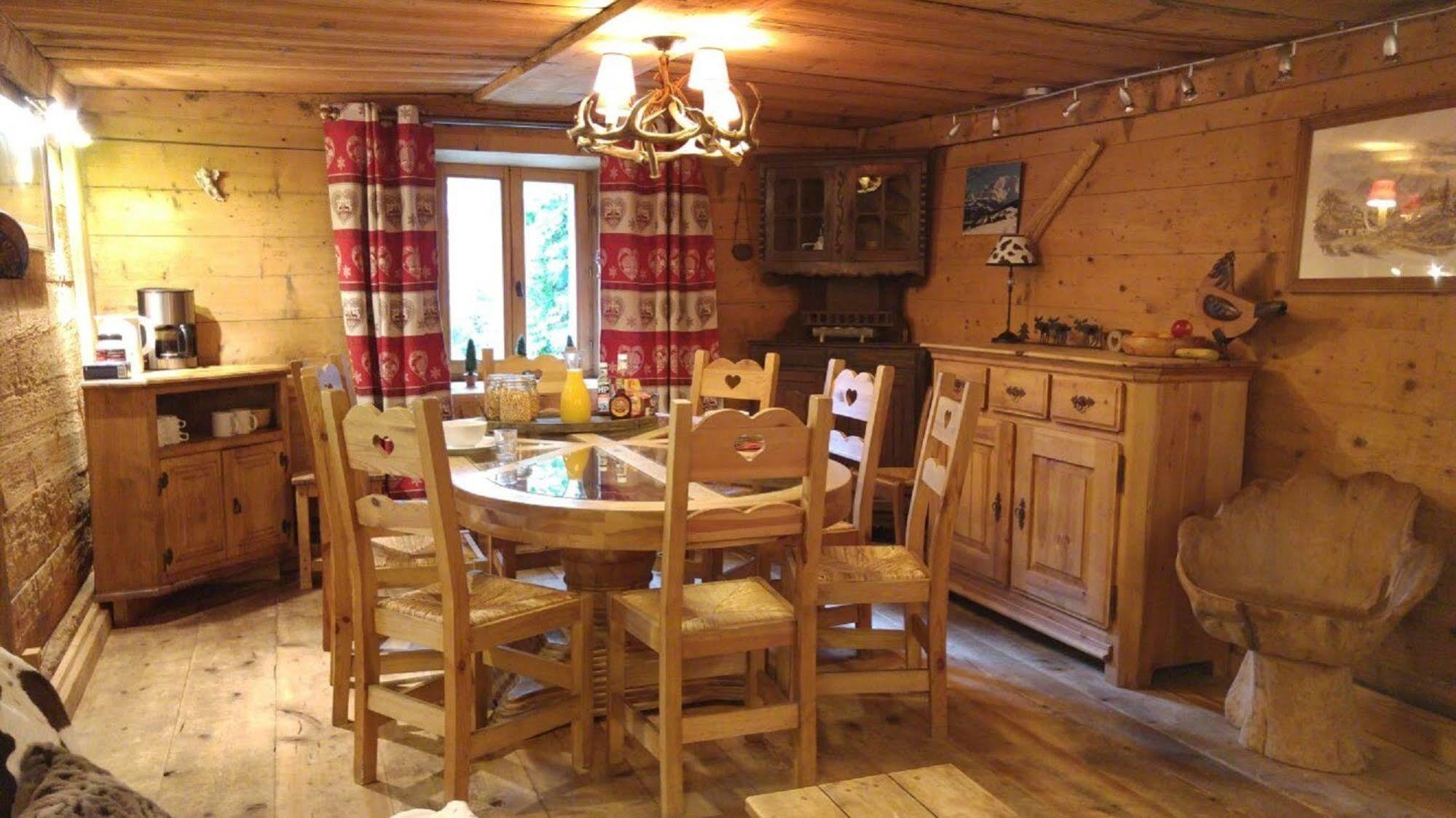 Chalet Pele - Alpes Travel - Central Chamonix - Sleeps 11 Extérieur photo